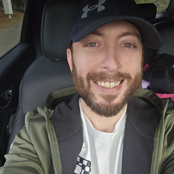 Meet your Posher, Mike - Picture 2 of 2